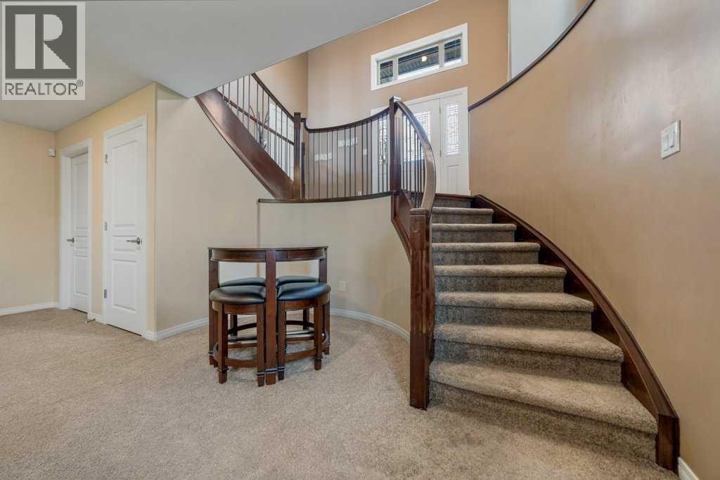 56 Canyoncrest Point W