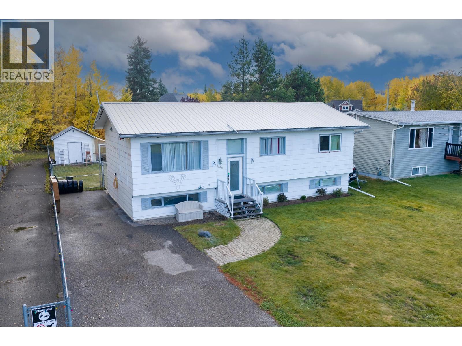 2898 E Victoria Street, Vanderhoof, British Columbia  V0J 3A0 - Photo 27 - R3172712
