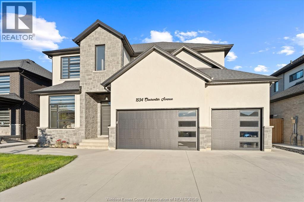 1534 CLEARWATER AVENUE, Windsor, Ontario
