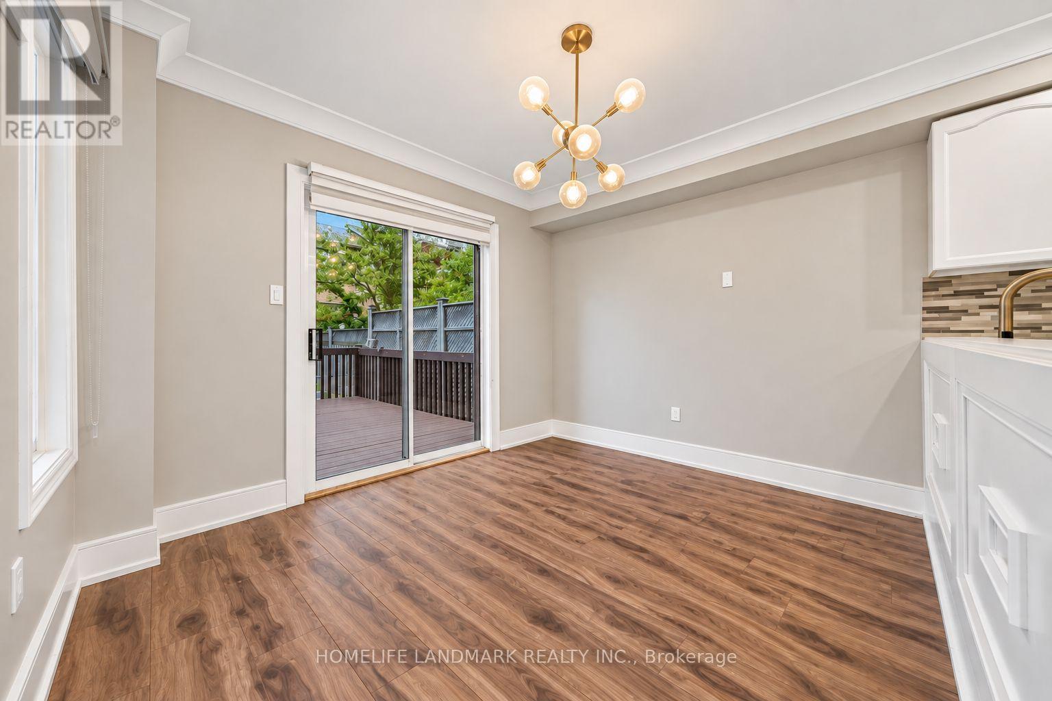 92 Denton Circle, Vaughan, Ontario  L6A 2N4 - Photo 10 - N13795282