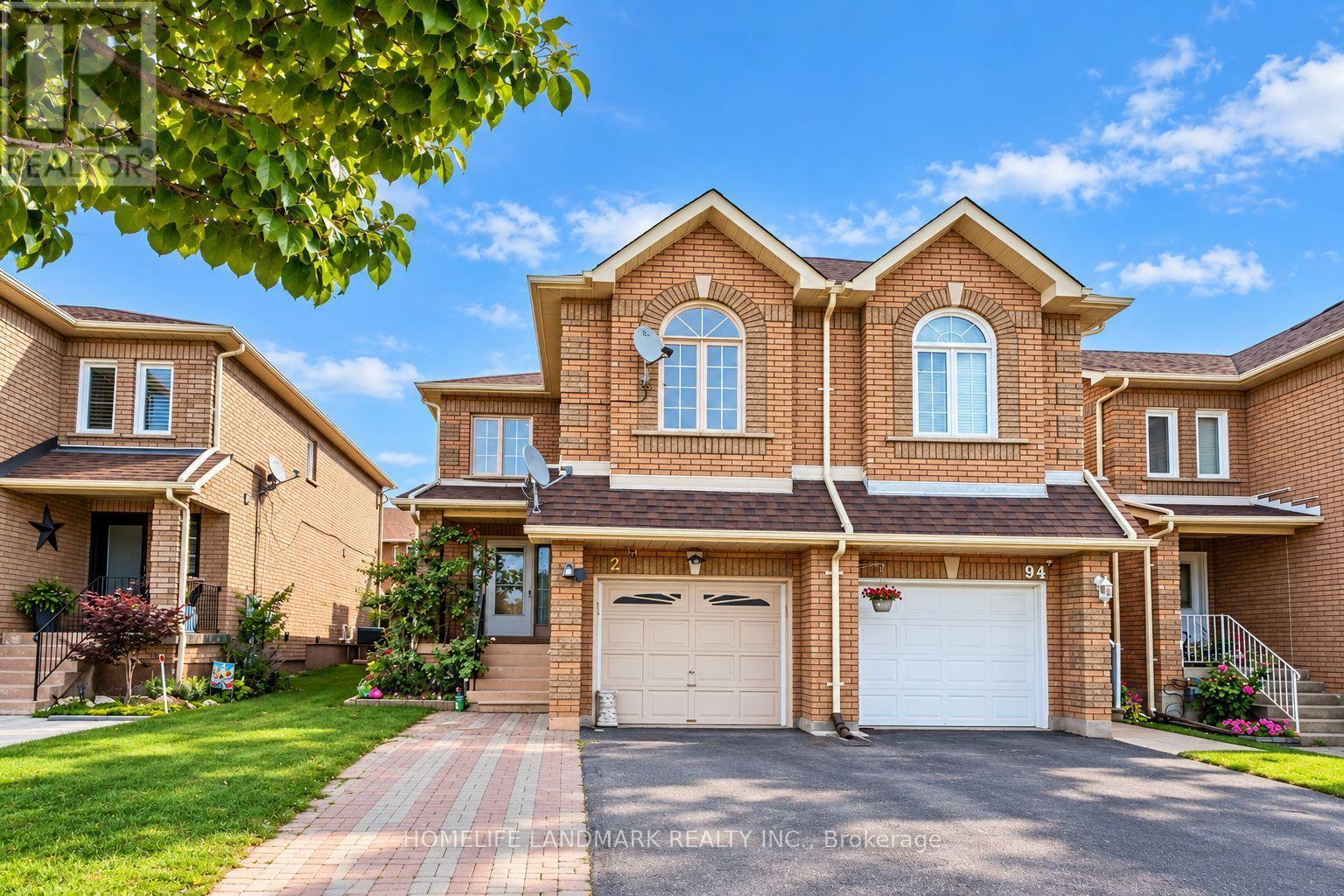 92 DENTON CIRCLE, Vaughan, Ontario