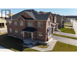2 LORRAIN HAND CRESCENT, Georgina, Ontario