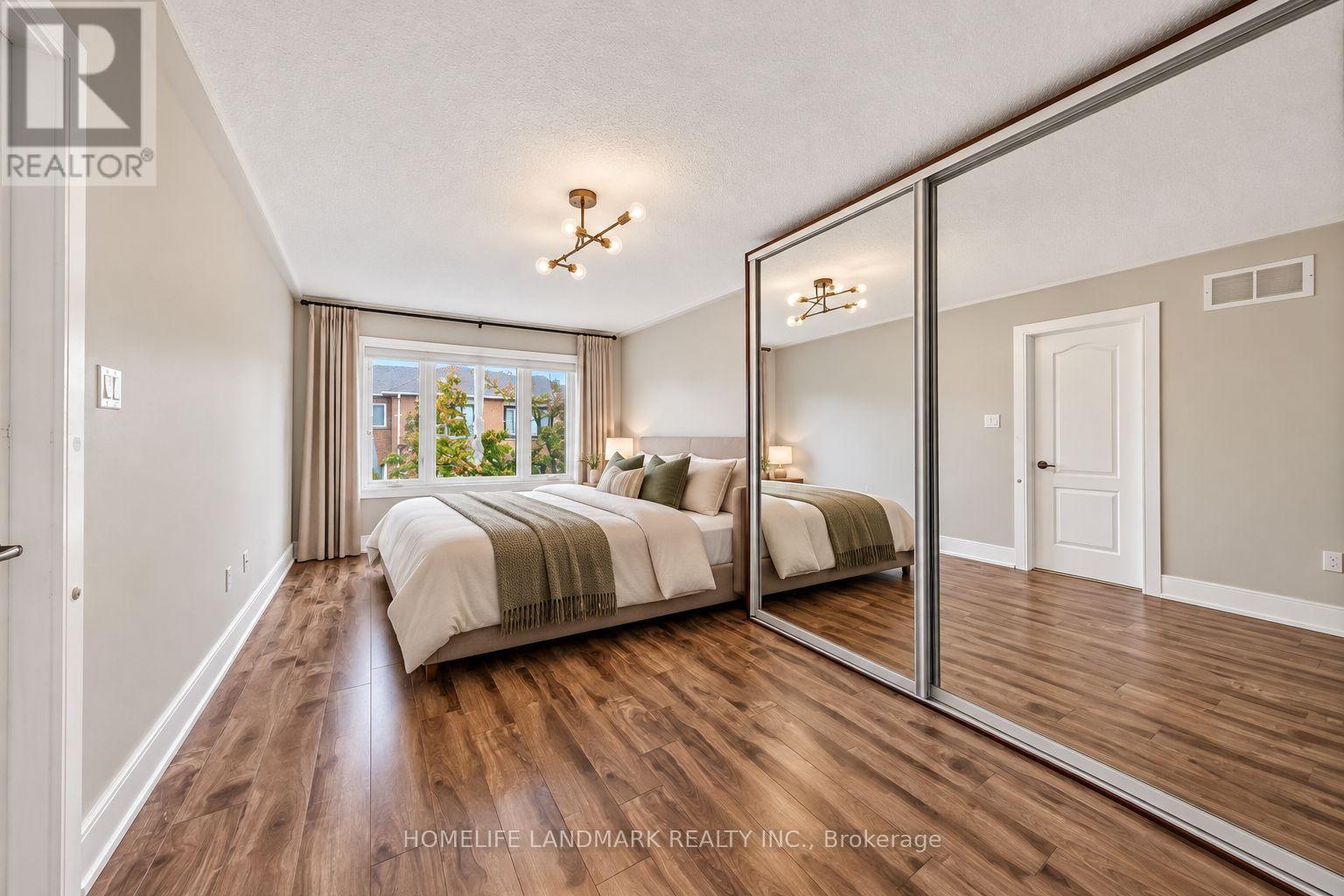 92 Denton Circle, Vaughan, Ontario  L6A 2N4 - Photo 17 - N13795282