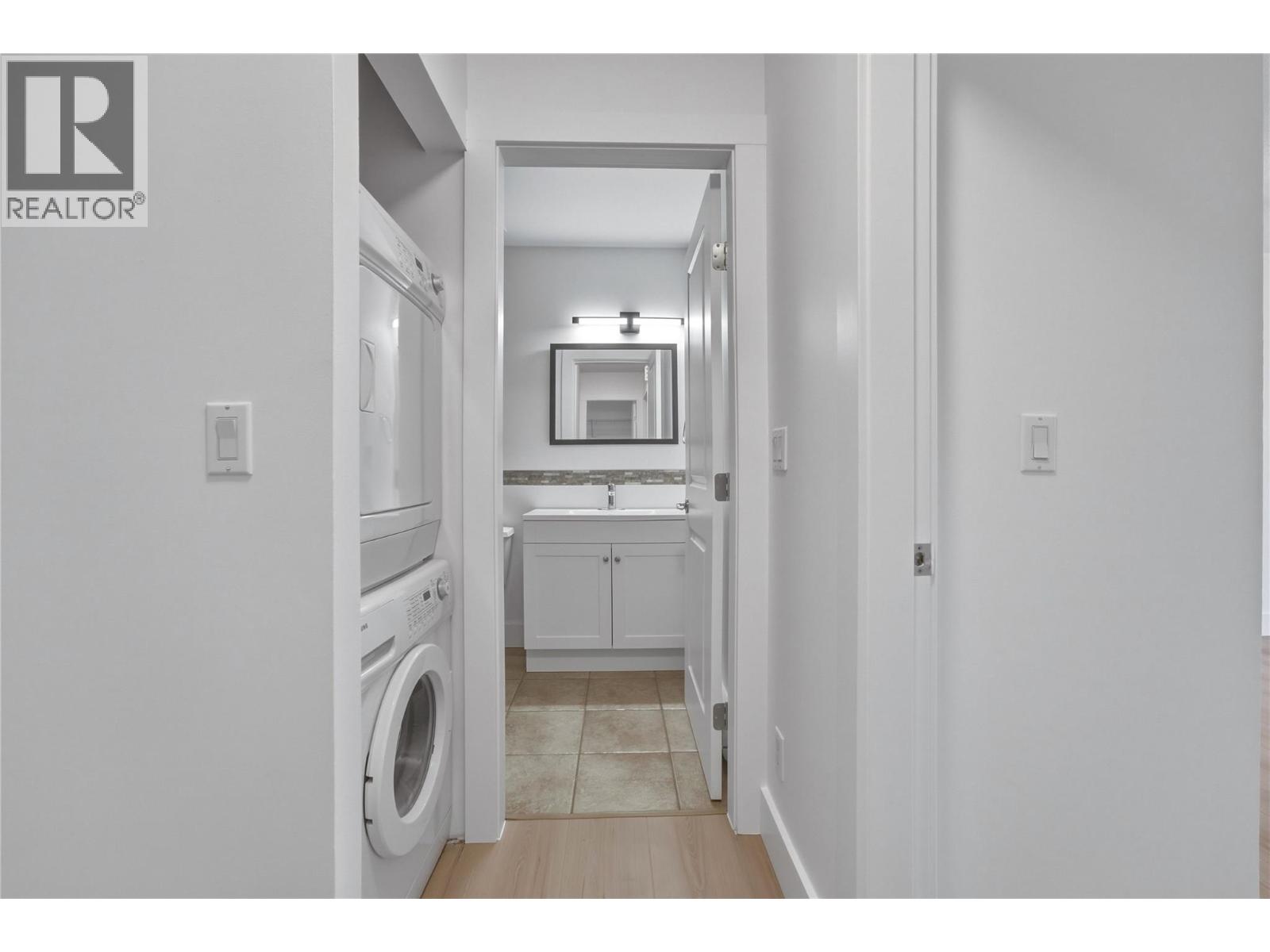 3800 40 Avenue Unit# 40