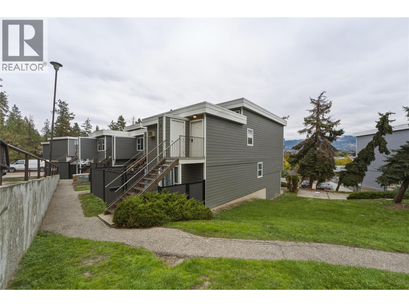 3800 40 Avenue Unit# 40