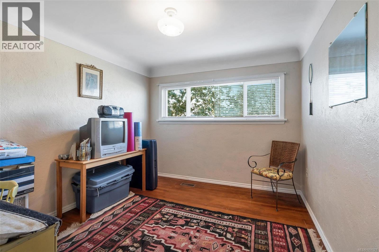 847 Old Esquimalt Rd