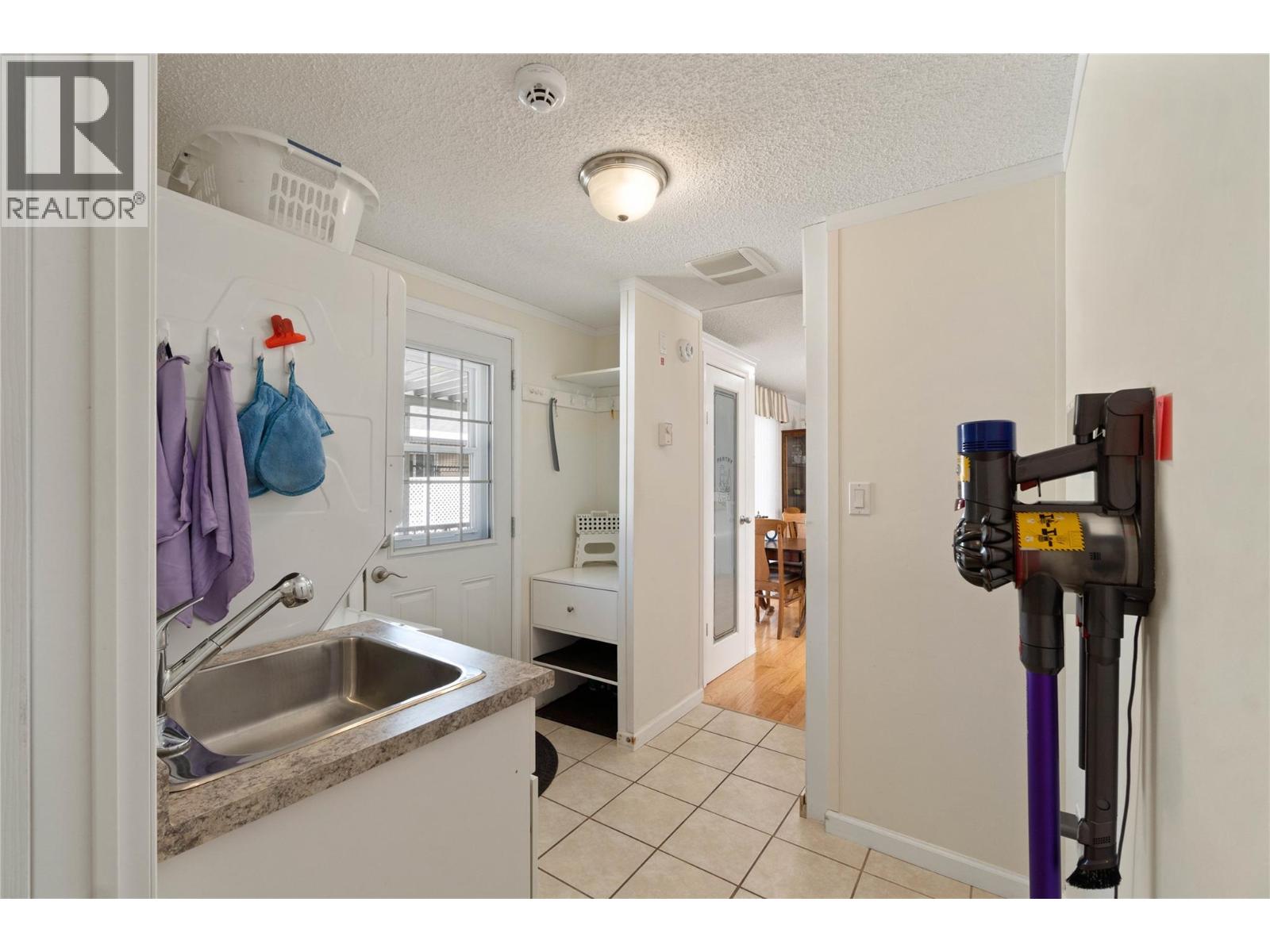 7545 Dallas Drive Unit# 54, Kamloops, British Columbia  V2C 6X8 - Photo 12 - 10402807