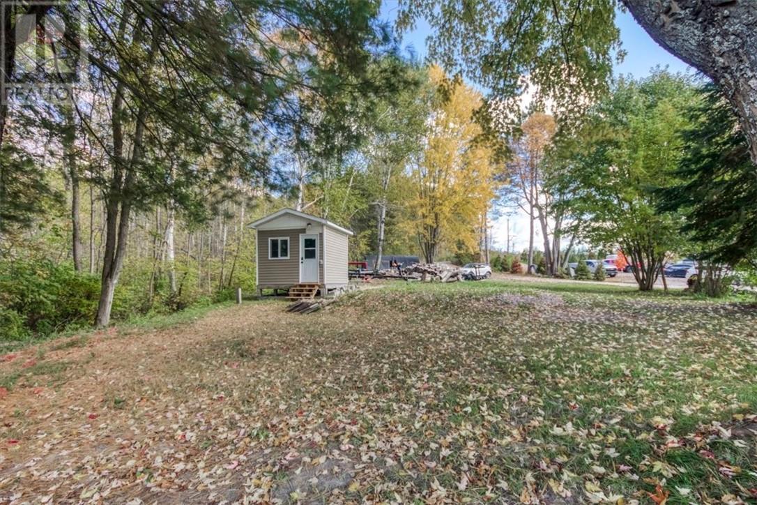 205 Bear Lake Road Unit# E, Noelville, Ontario  P0M 2N0 - Photo 3 - 2130780