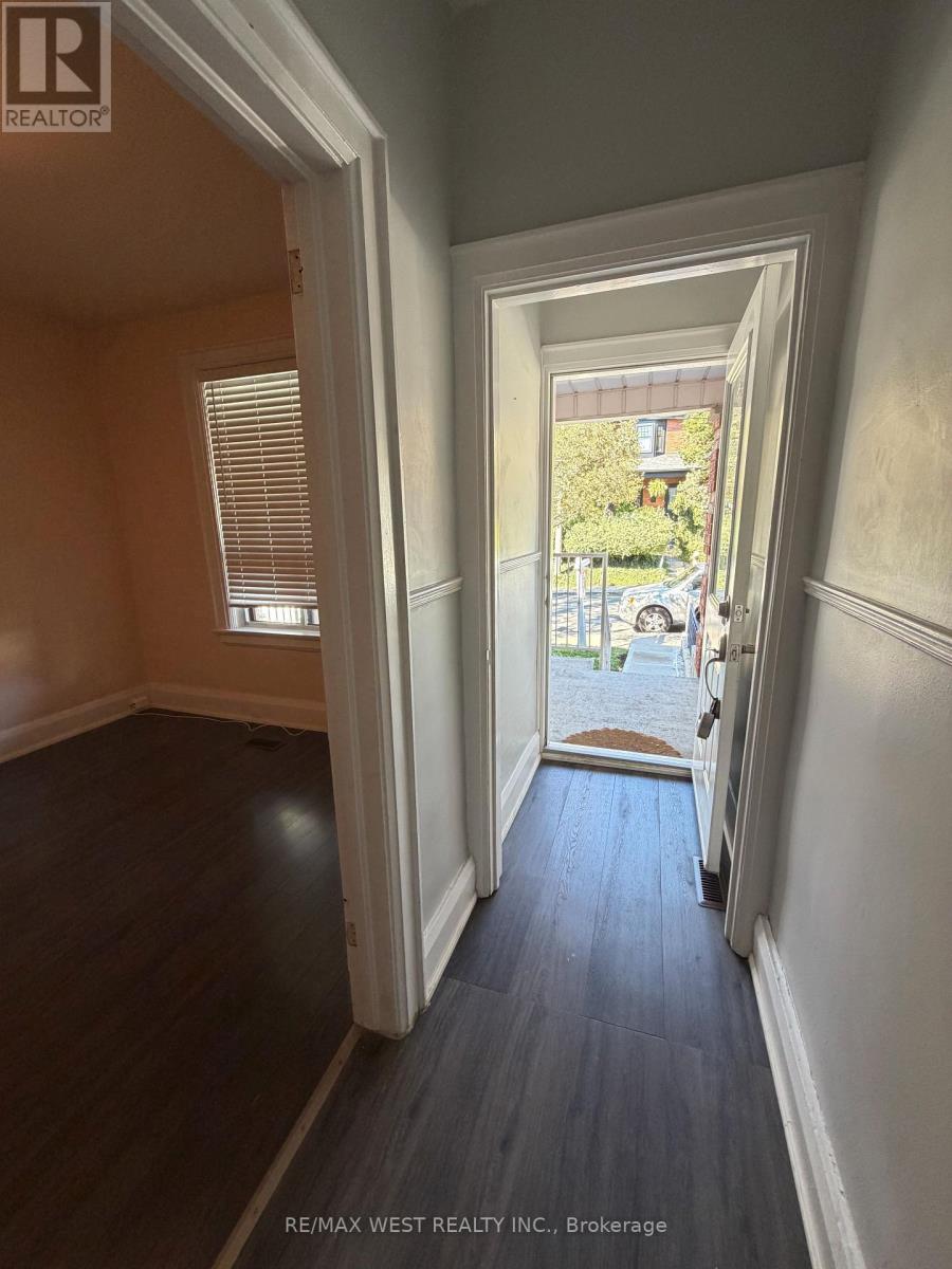 231 Rosemount Avenue, Toronto, Ontario  M6H 2N2 - Photo 14 - W13715440