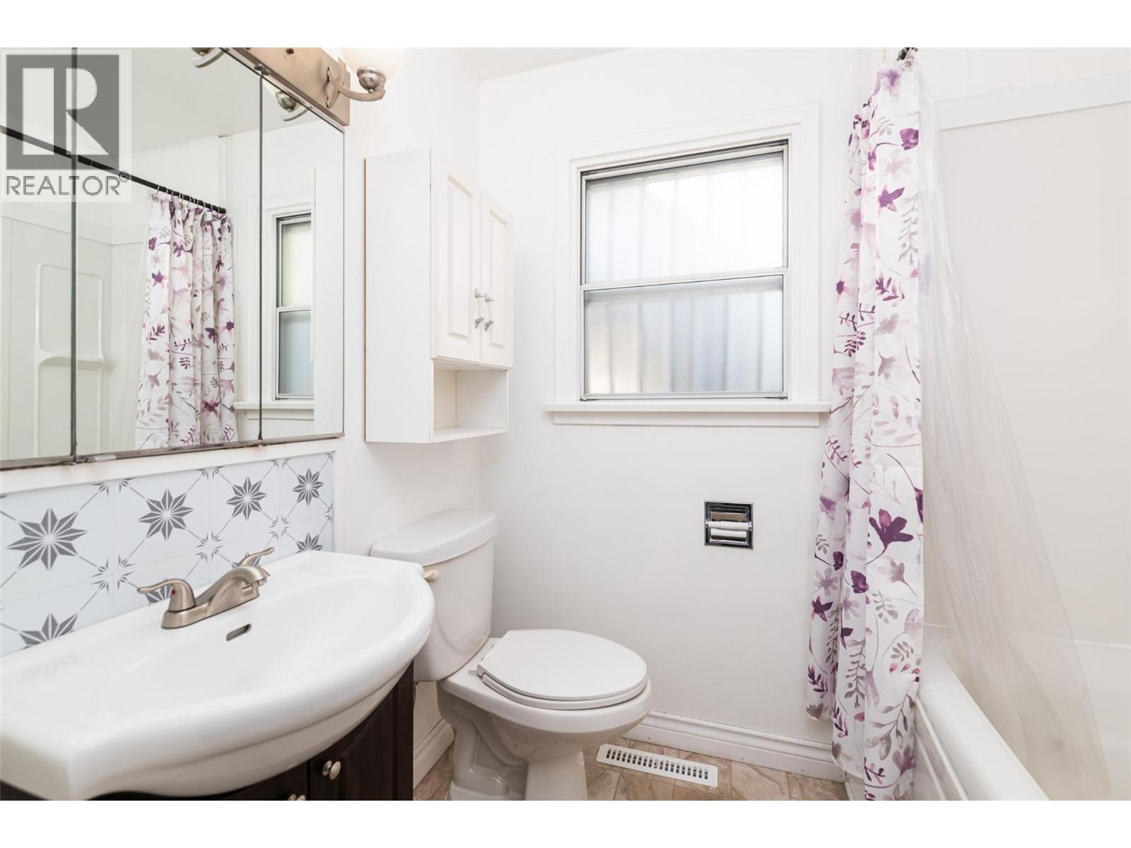 519 20th Avenue S, Creston, British Columbia  V0B 1G5 - Photo 12 - 10399957