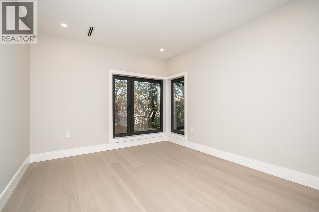 2 4579 W 11th Ave Avenue, Vancouver, British Columbia V6R 2M5 - Photo 14 - R3170969