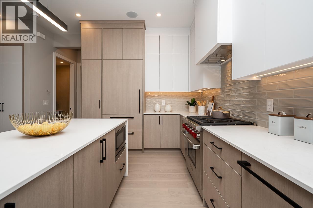 2 4579 W 11th Ave Avenue, Vancouver, British Columbia V6R 2M5 - Photo 10 - R3170969
