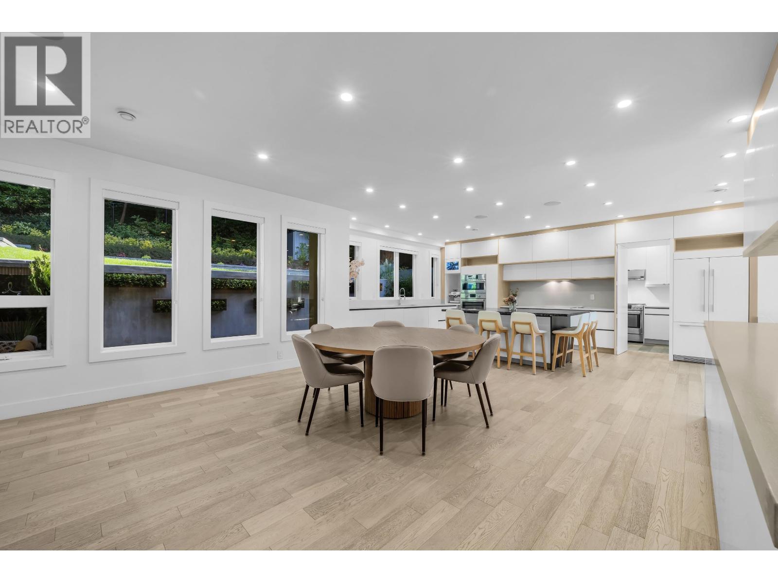 4324 Glencanyon Drive, North Vancouver, British Columbia  V7N 4B3 - Photo 17 - R3172912