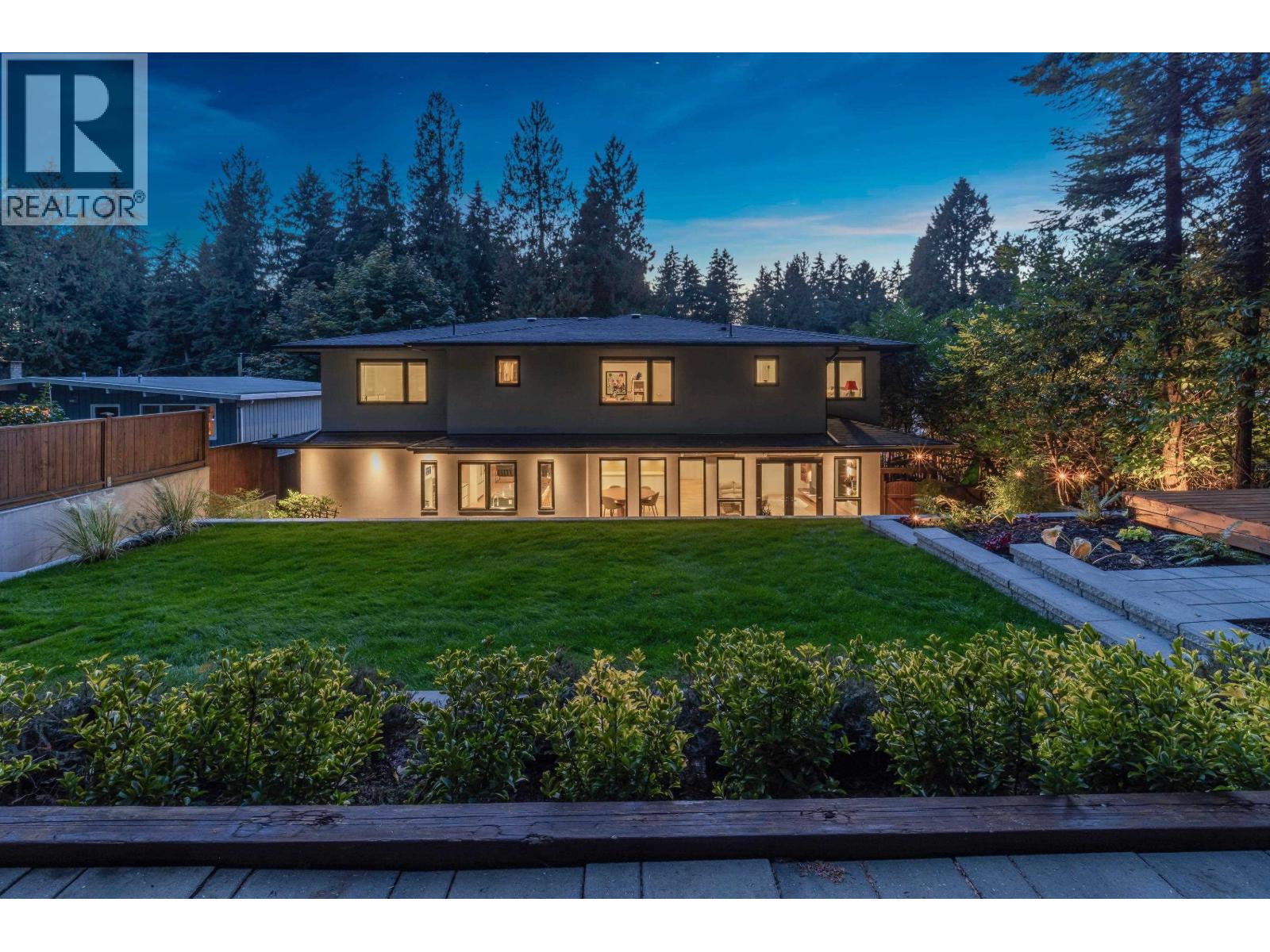4324 Glencanyon Drive, North Vancouver, British Columbia  V7N 4B3 - Photo 33 - R3172912