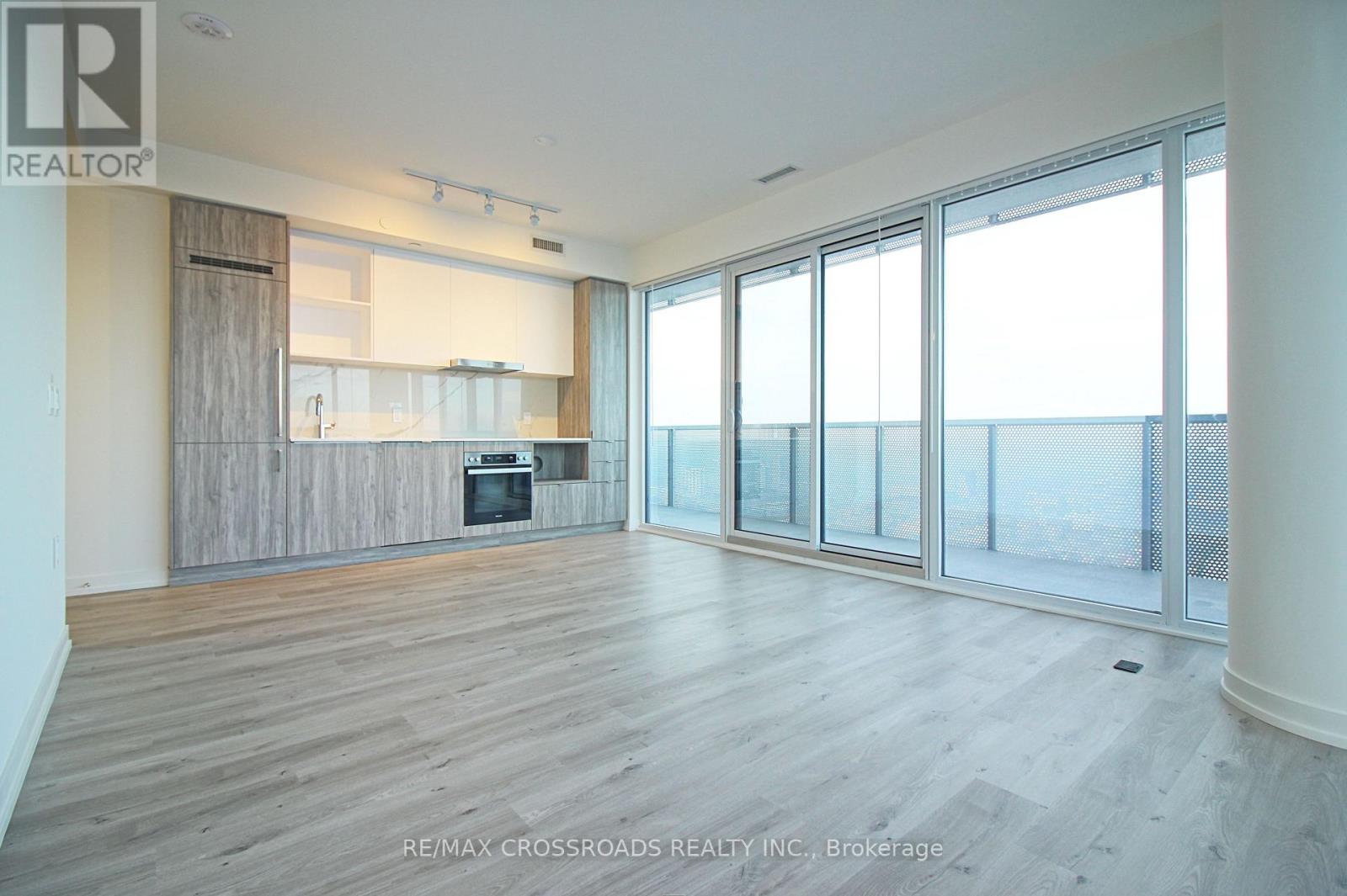 7206 - 138 Downes Street, Toronto, Ontario  M5E 0E4 - Photo 4 - C13869886