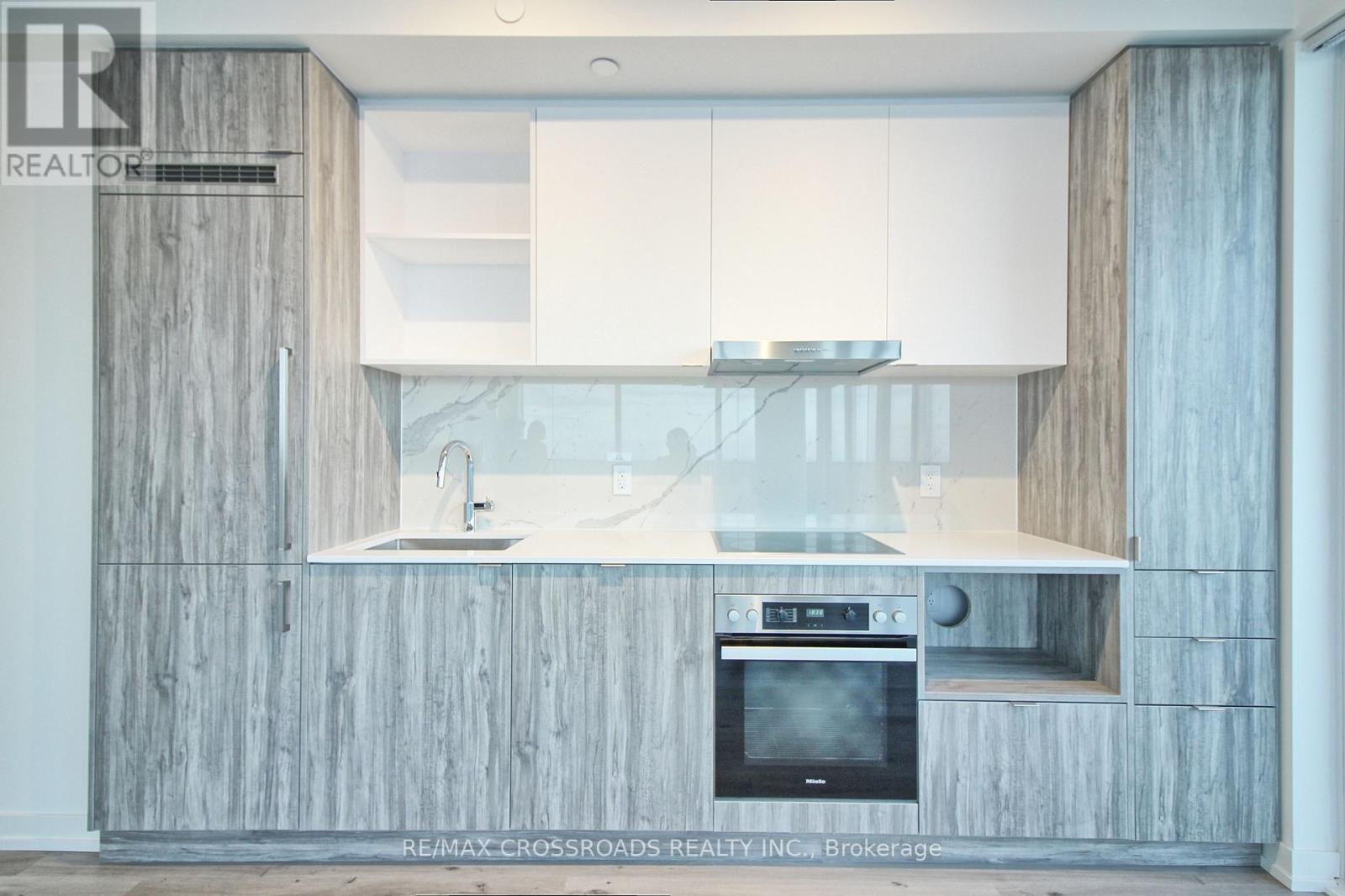 7206 - 138 Downes Street, Toronto, Ontario  M5E 0E4 - Photo 5 - C13869886