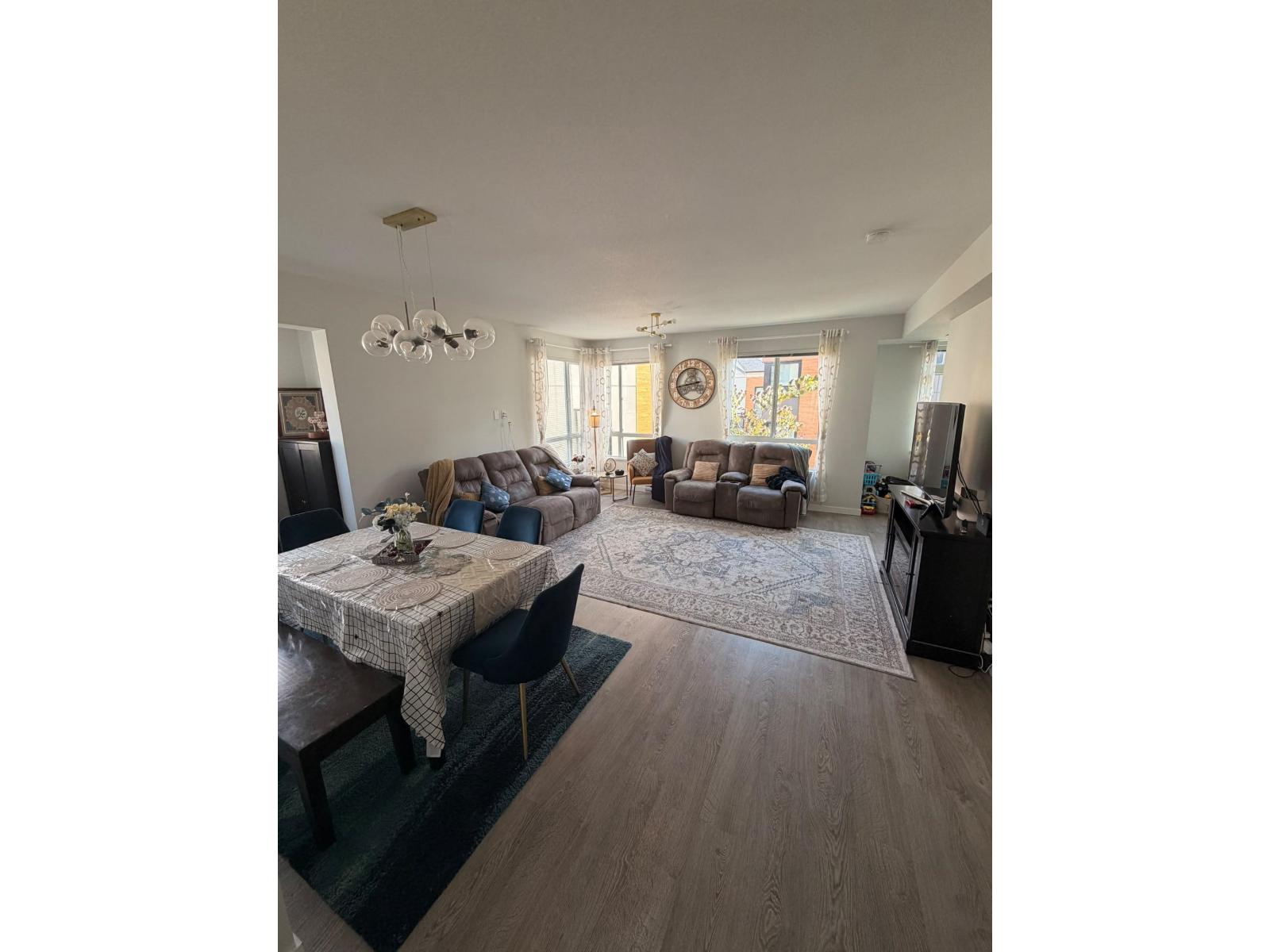 145 15111 Edmund Drive, Surrey, British Columbia  V3S 0A5 - Photo 5 - R3170194
