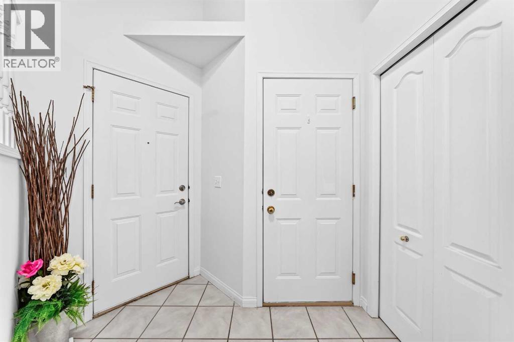 111 Arbour Stone Crescent NW