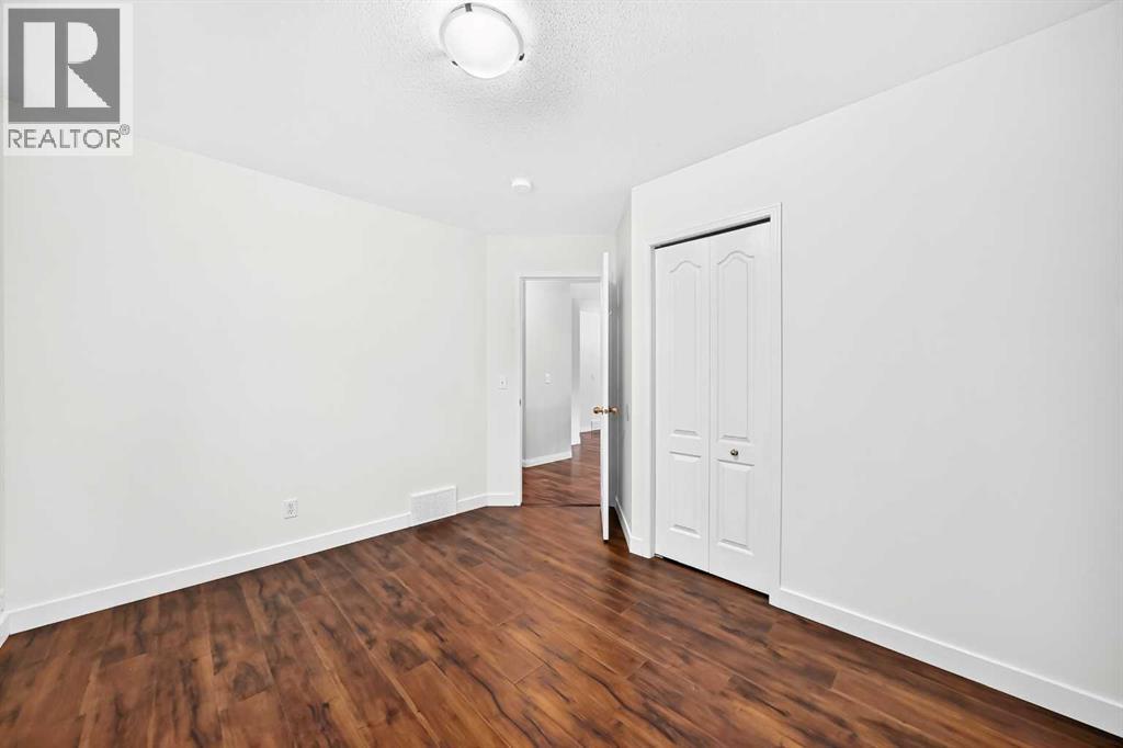 111 Arbour Stone Crescent NW