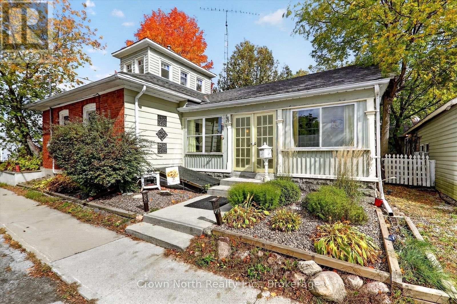 132 GLENGARRY ROAD, Kawartha Lakes, Ontario