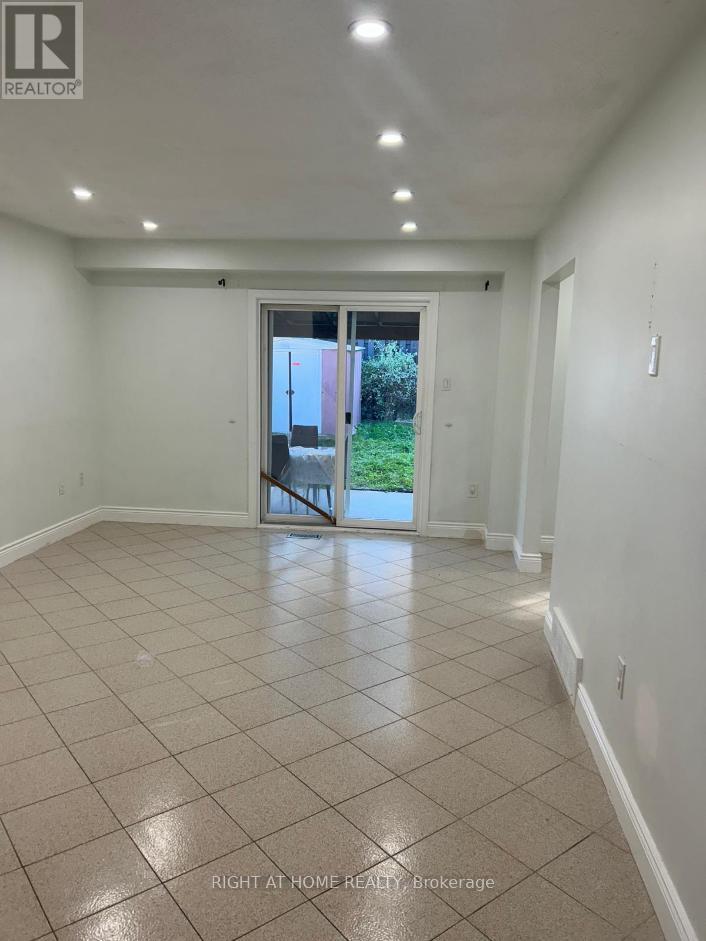 27 Wingfield Place E, Hamilton, Ontario  L9C 7E9 - Photo 13 - X13867772