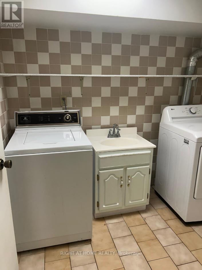 27 Wingfield Place E, Hamilton, Ontario  L9C 7E9 - Photo 28 - X13867772