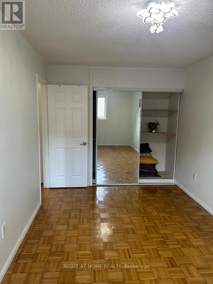 27 Wingfield Place E, Hamilton, Ontario  L9C 7E9 - Photo 22 - X13867772