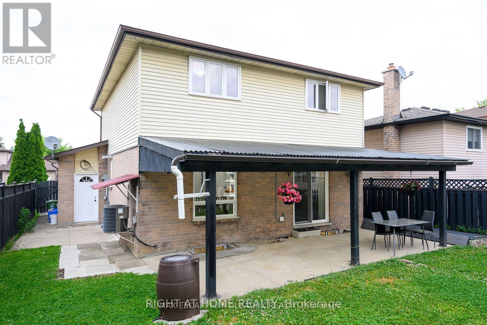 27 Wingfield Place E, Hamilton, Ontario  L9C 7E9 - Photo 37 - X13867772