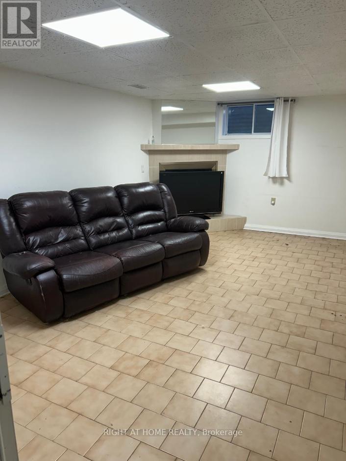 27 Wingfield Place E, Hamilton, Ontario  L9C 7E9 - Photo 33 - X13867772