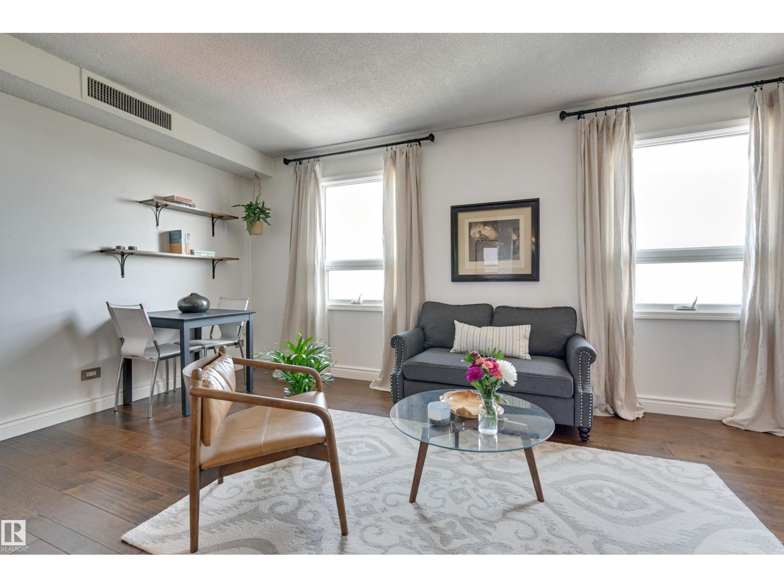 #1505 10140 120 ST NW