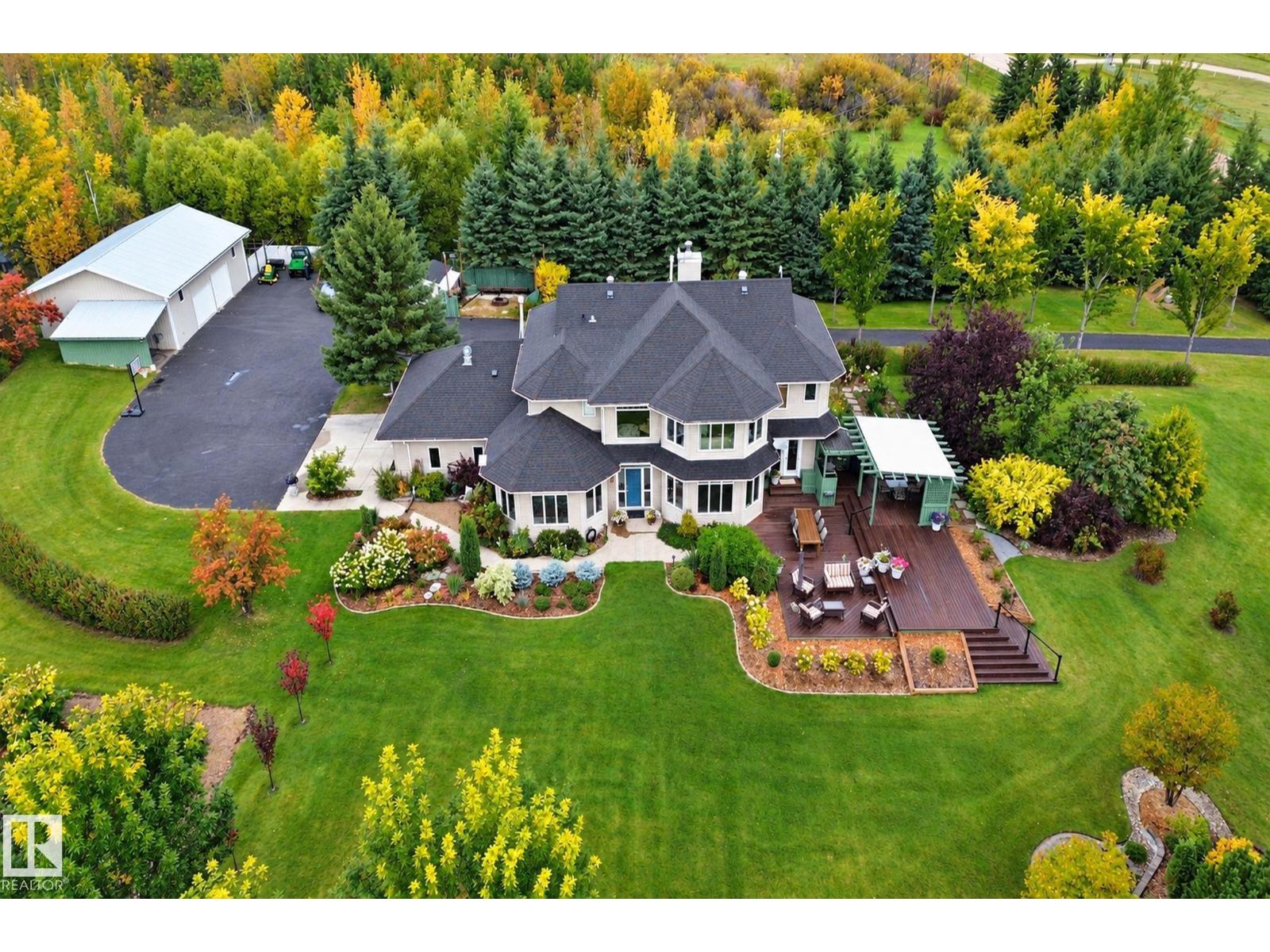 6 ROSENTHAL WY