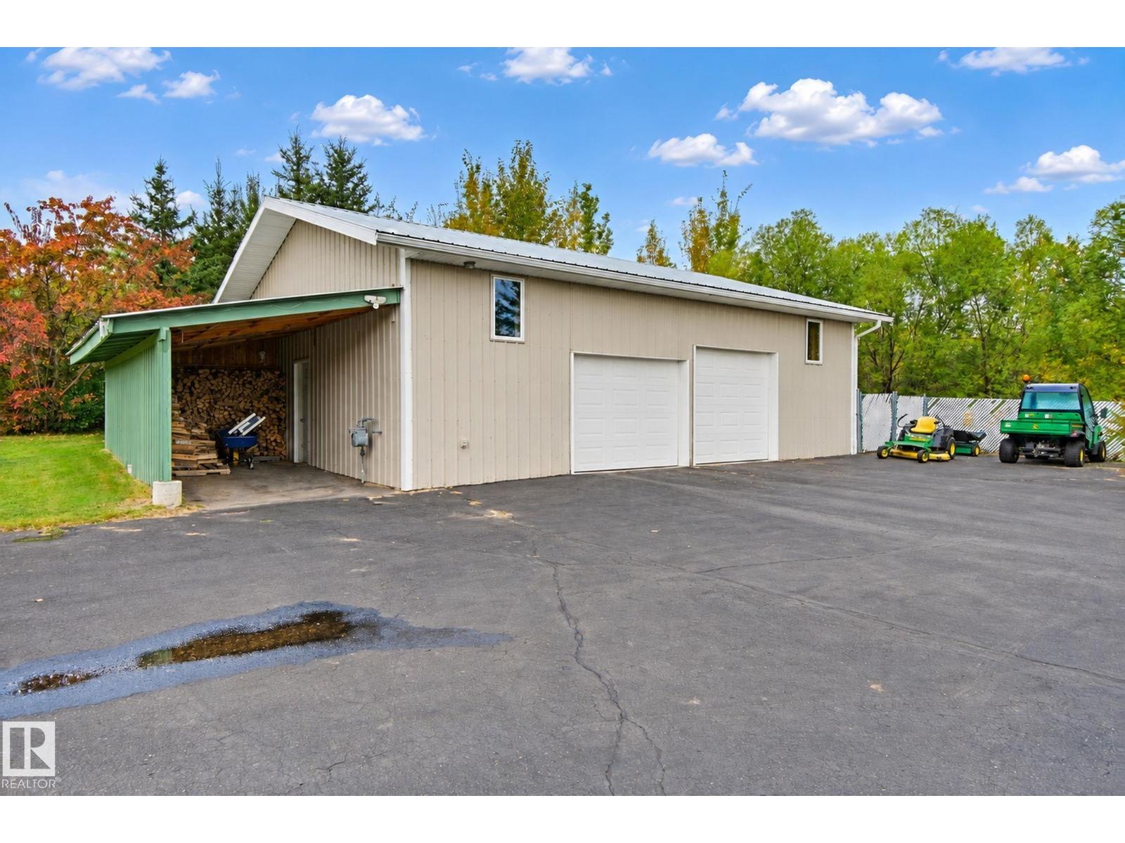 6 ROSENTHAL WY