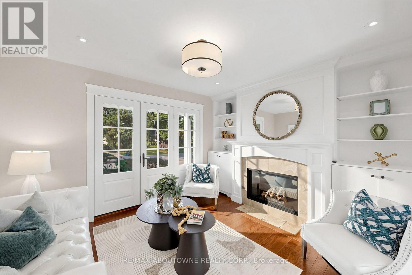 1304 Devon Road, Oakville, Ontario  L6J 2L8 - Photo 11 - W13869912