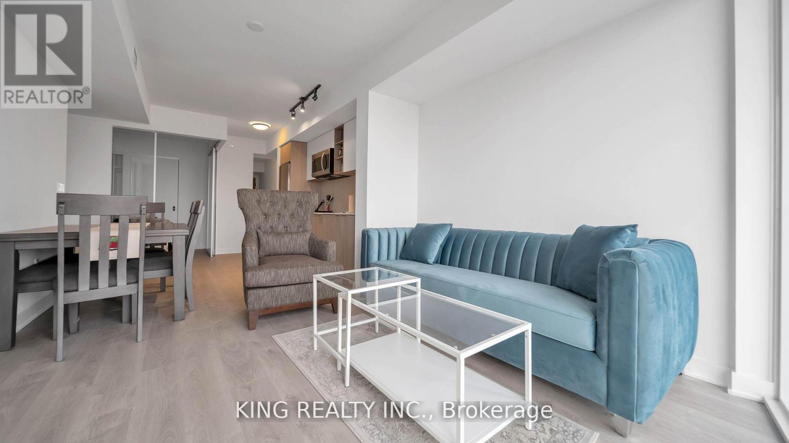 425 - 36 Zorra Street, Toronto (Islington-City Centre West), Ontario  M8Z 0G5 - Photo 4 - W13869914