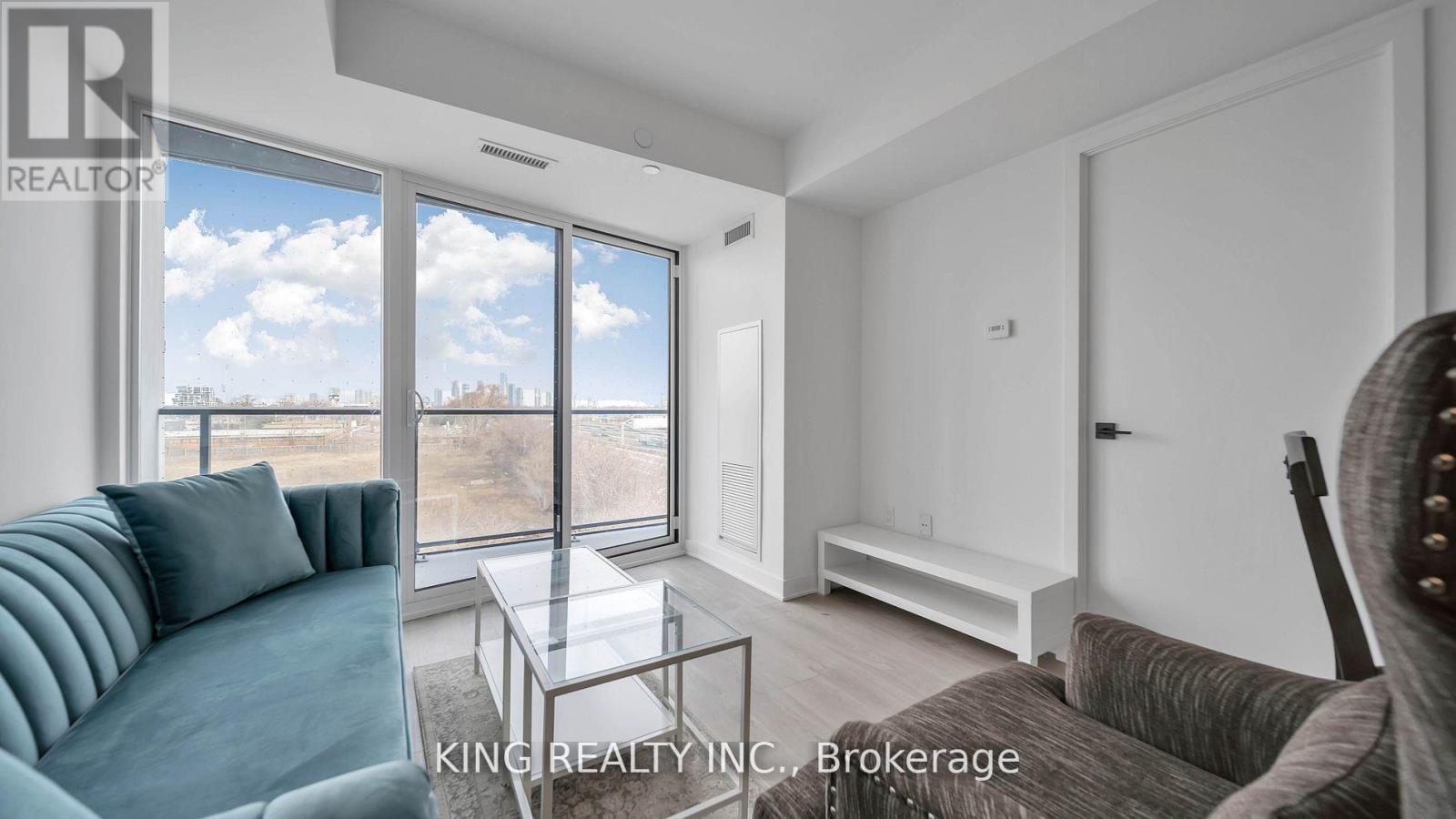 425 - 36 Zorra Street, Toronto (Islington-City Centre West), Ontario  M8Z 0G5 - Photo 7 - W13869914