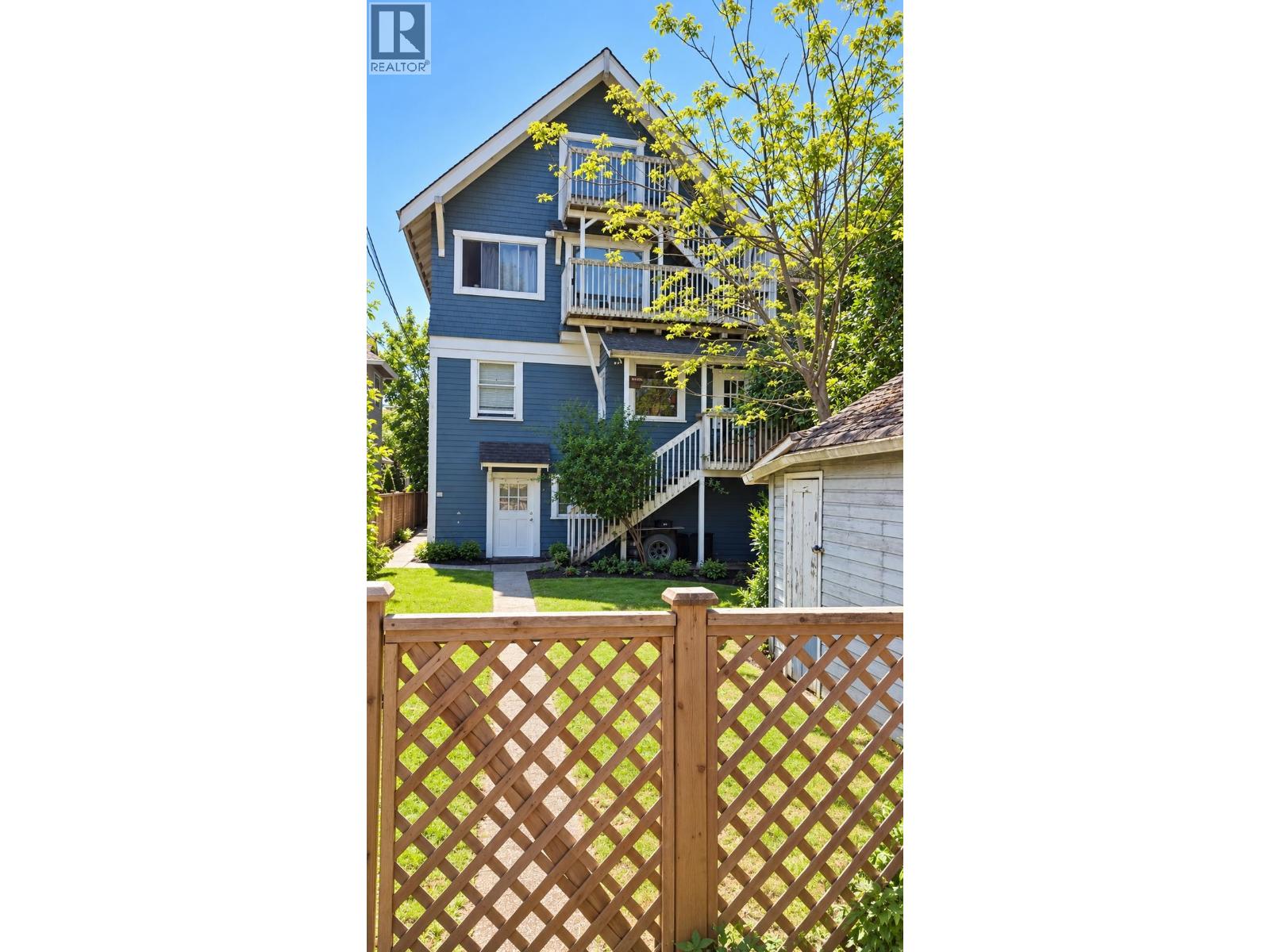 1951 NAPIER STREET