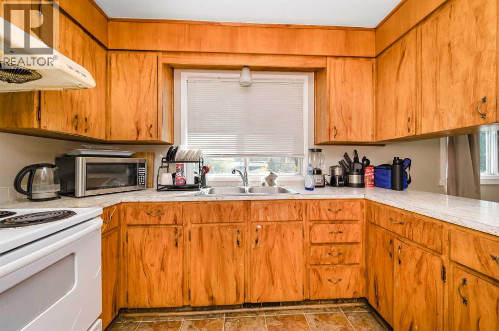 823 Sabrina Road SW, Calgary, Alberta  T2W 0P5 - Photo 10 - A2346638