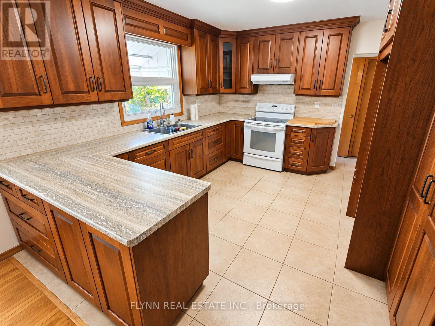 6446 Sheldon Street, Niagara Falls, Ontario  L2E 5X2 - Photo 13 - X13869888