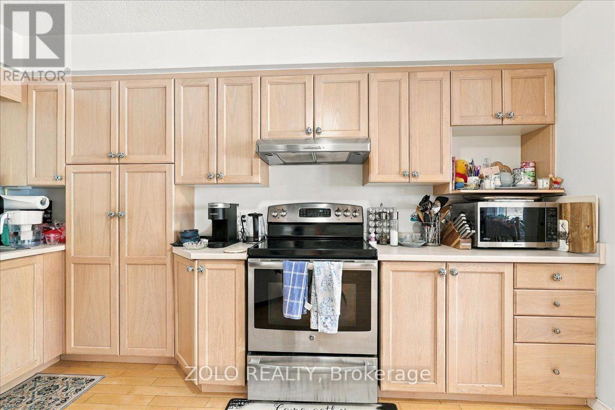 401 Hidden Creek Drive, Kitchener, Ontario  N2N 3N2 - Photo 13 - X13869904