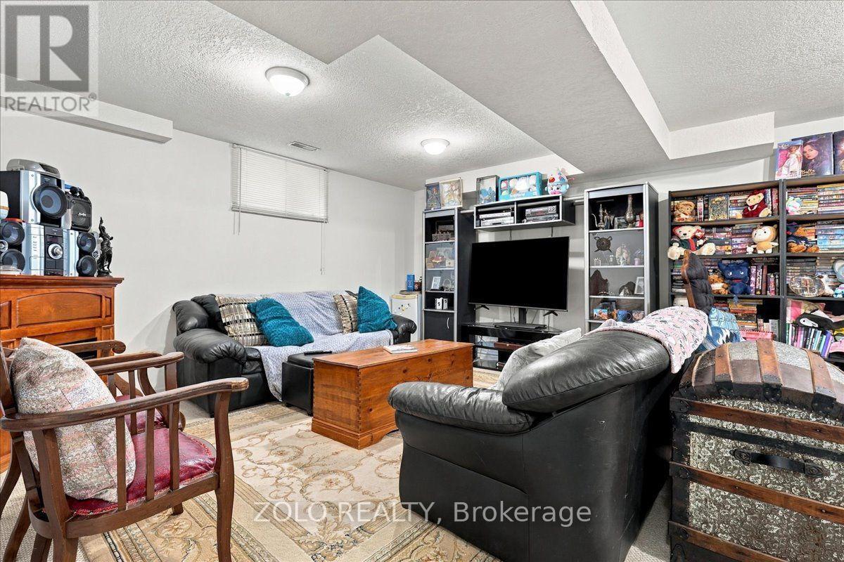401 Hidden Creek Drive, Kitchener, Ontario  N2N 3N2 - Photo 31 - X13869904