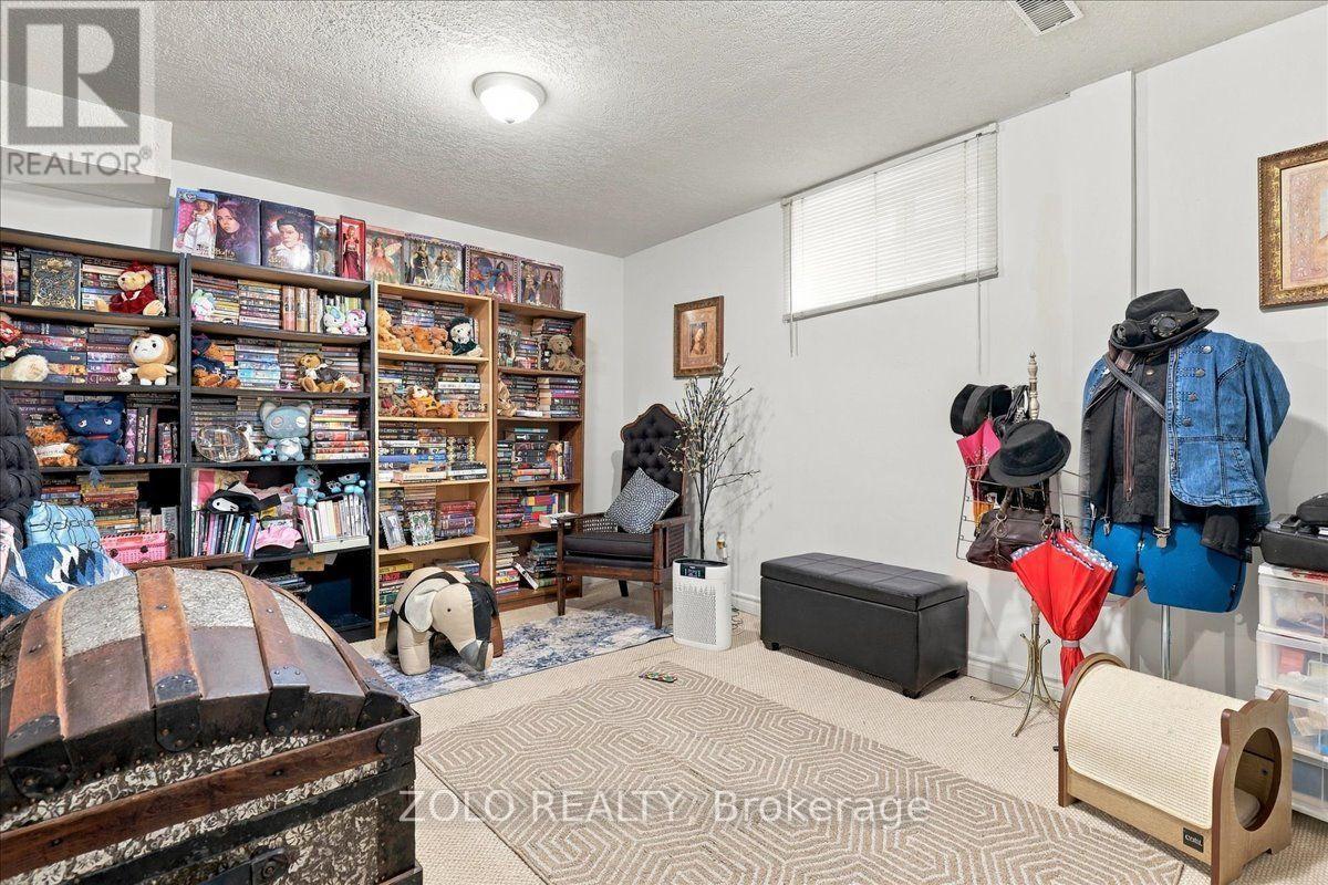 401 Hidden Creek Drive, Kitchener, Ontario  N2N 3N2 - Photo 33 - X13869904