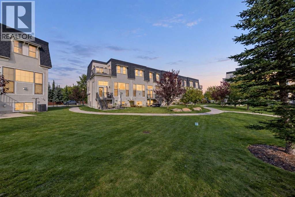 9045 Wentworth Avenue SW, Calgary, Alberta  T3H 0A9 - Photo 48 - A2347875