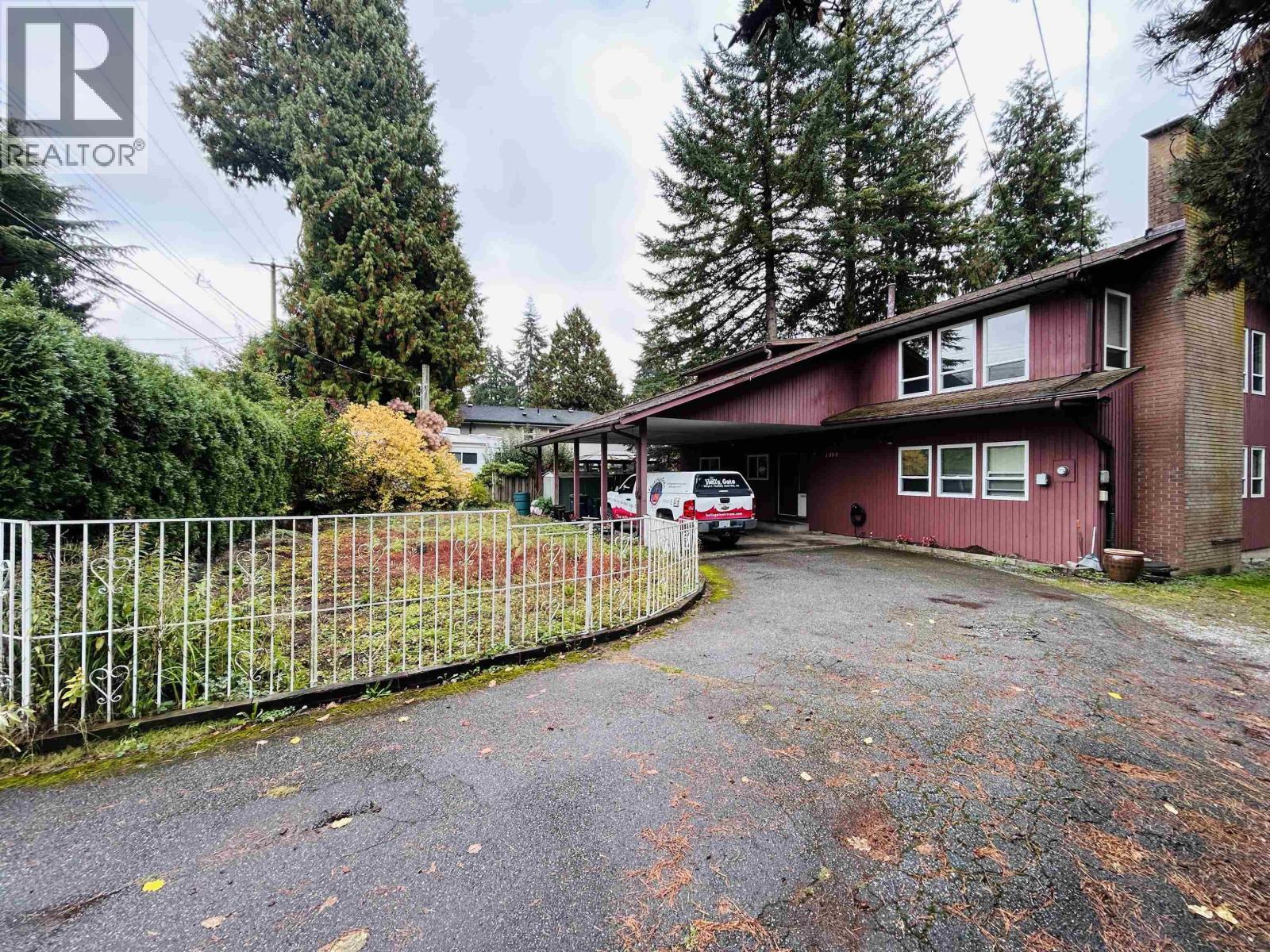 1404 Winslow Avenue, Coquitlam, British Columbia  V3J 2G4 - Photo 3 - R3173120
