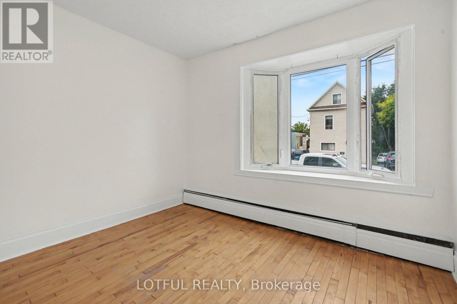 118 Marier Avenue, Ottawa, Ontario  K1L 5S1 - Photo 11 - X13869952