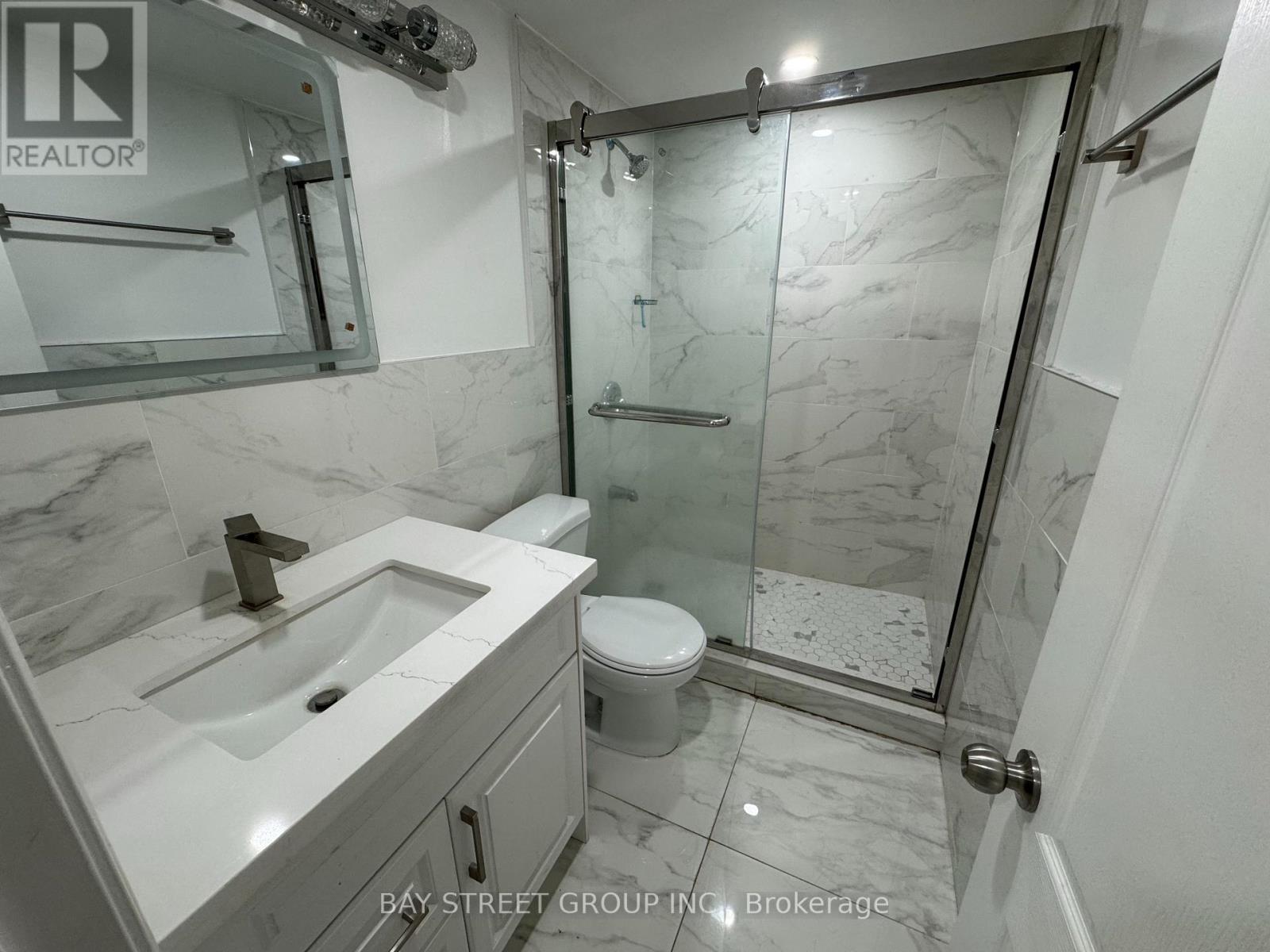 Basement Unit1 - 79 Ascolda Boulevard, Toronto, Ontario  M1J 2N9 - Photo 4 - E13869920