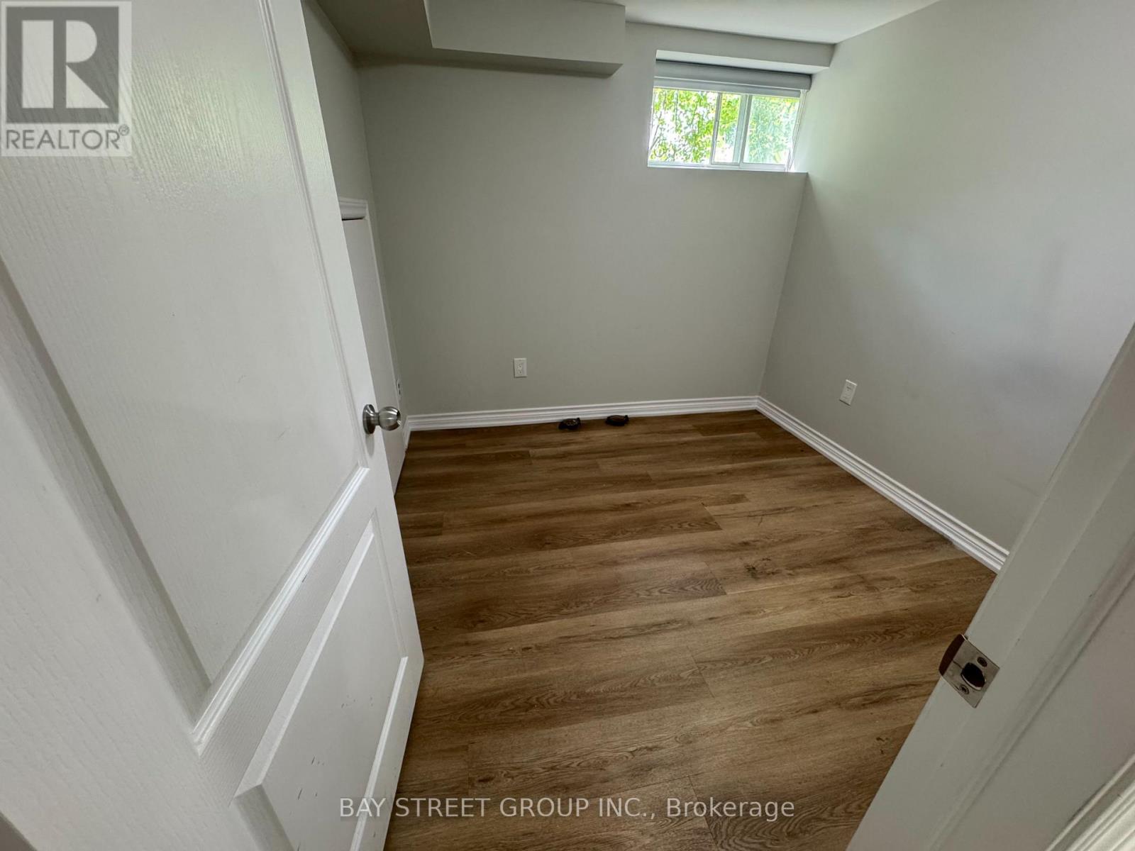 Basement Unit1 - 79 Ascolda Boulevard, Toronto, Ontario  M1J 2N9 - Photo 7 - E13869920