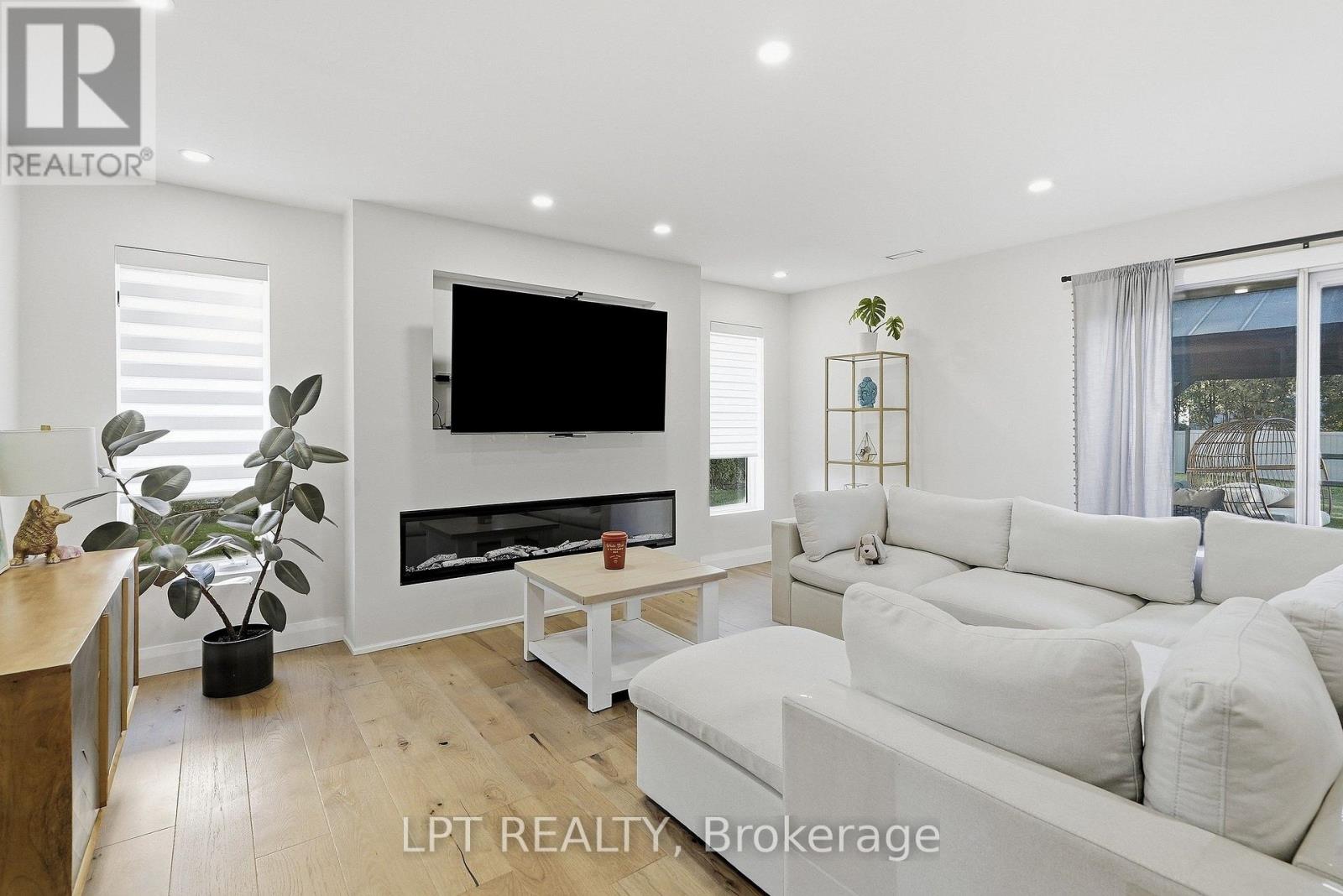 9 Noblewood Drive, King, Ontario  L0G 1N0 - Photo 15 - N13869930