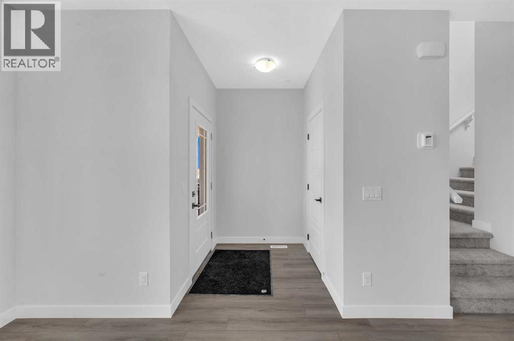 399 Hotchkiss Manor SE