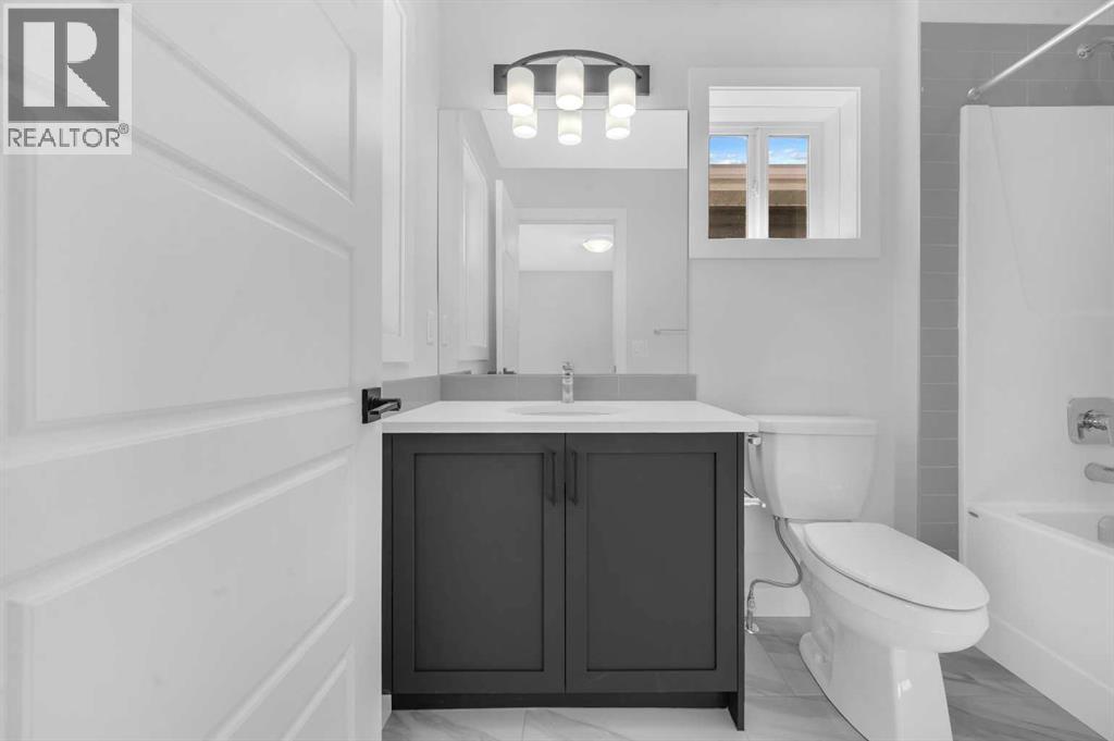 399 Hotchkiss Manor SE