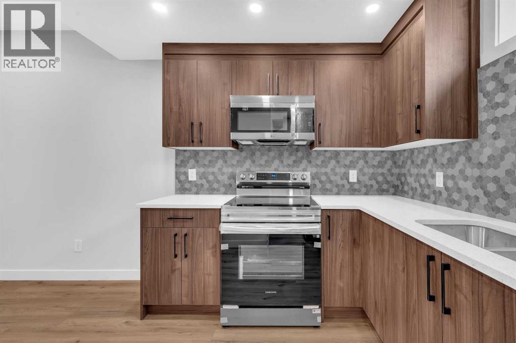 399 Hotchkiss Manor SE